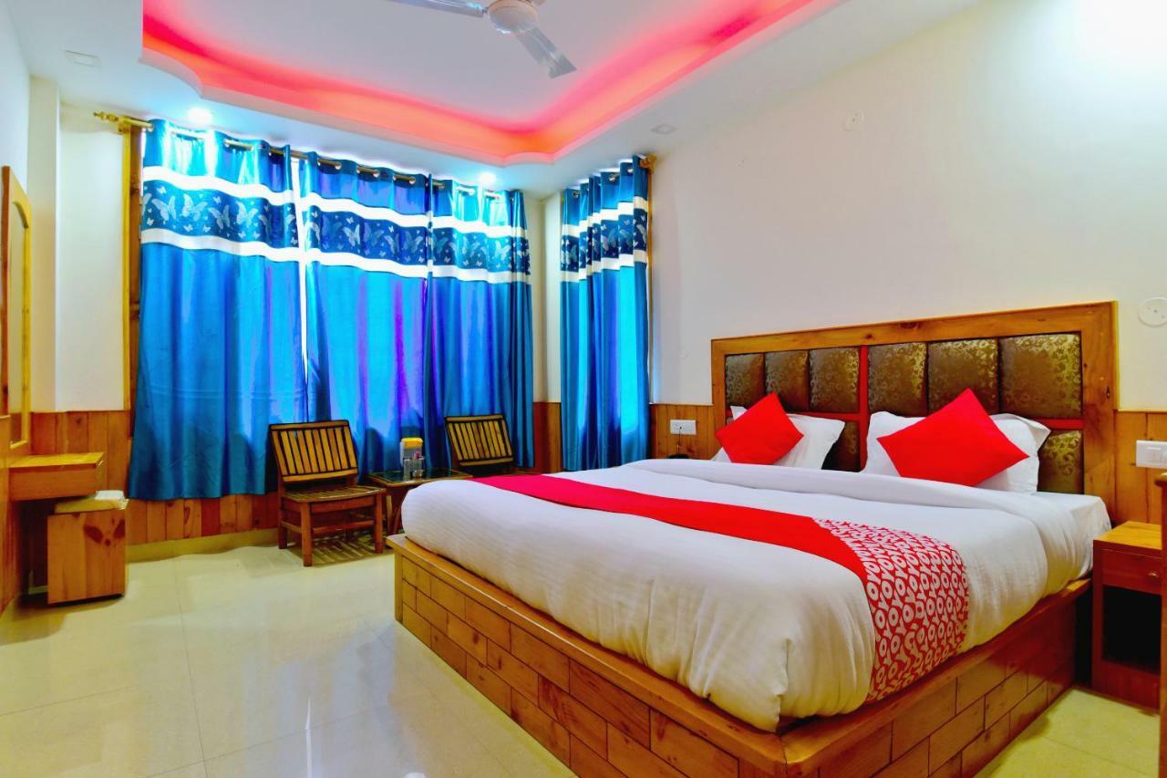 Oyo 38661 Hotel Apna Ghar Manāli Exteriör bild