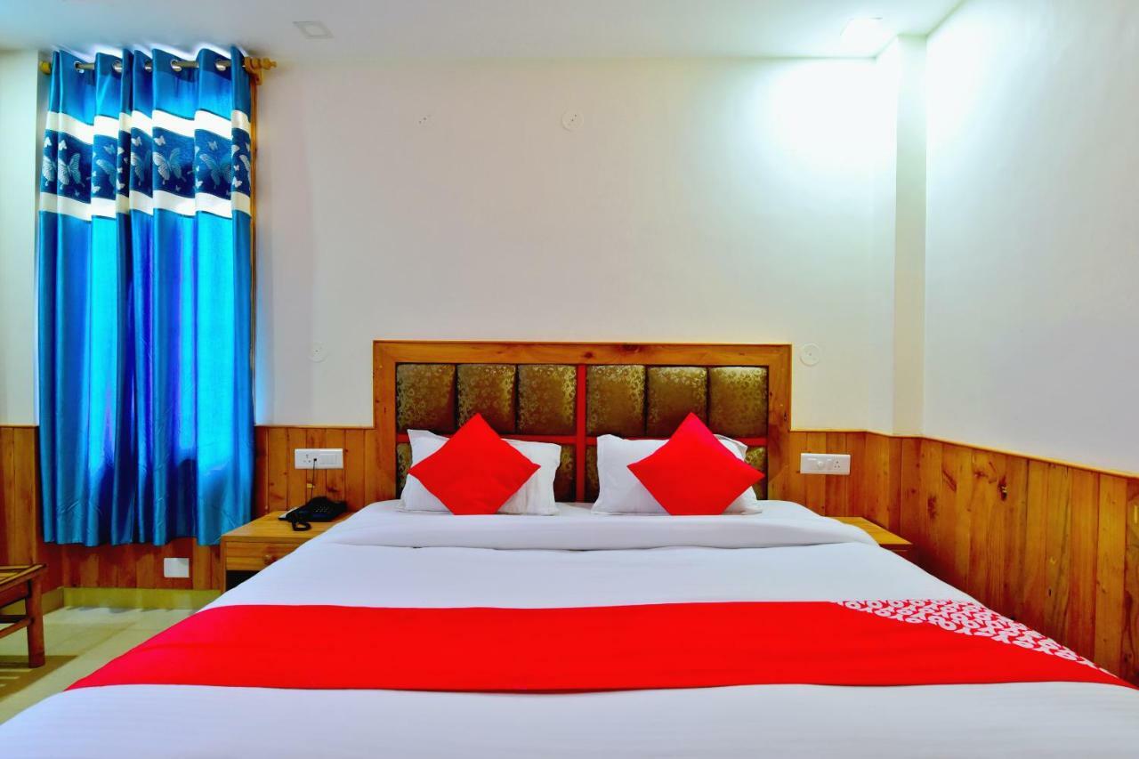 Oyo 38661 Hotel Apna Ghar Manāli Exteriör bild