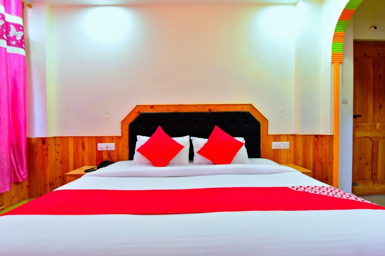 Oyo 38661 Hotel Apna Ghar Manāli Exteriör bild